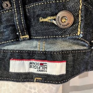 *NWOT* Men’s TOMMY HILFIGER SLIM FIT DENIM JEANS , size 32 x 30